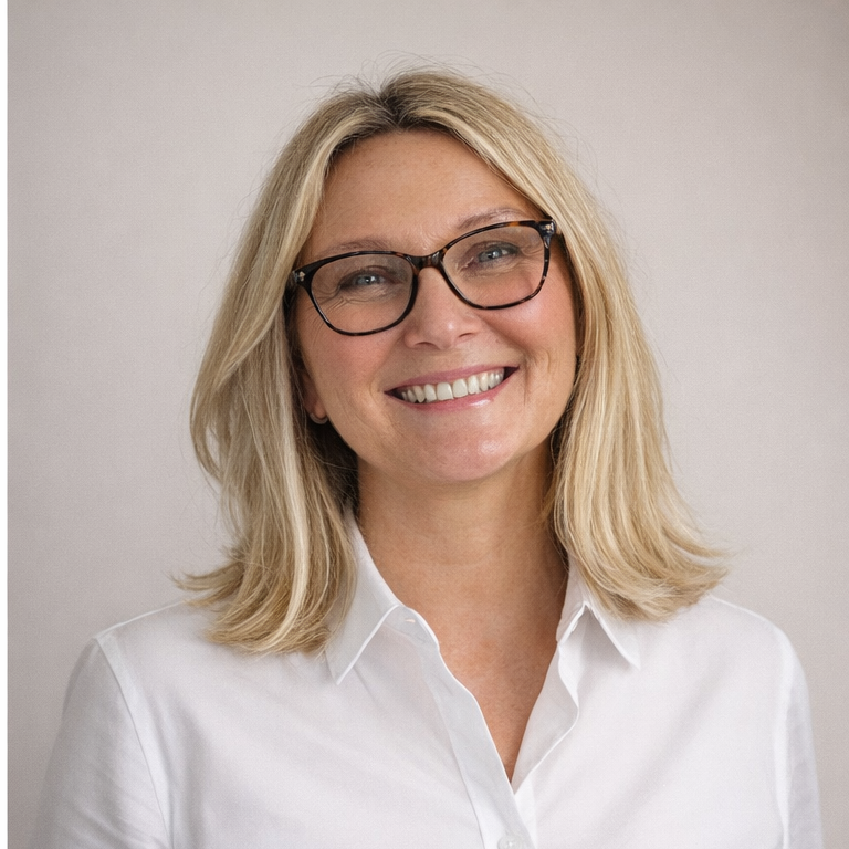 Louise McKenzie, Office Manager at AM Aluminium